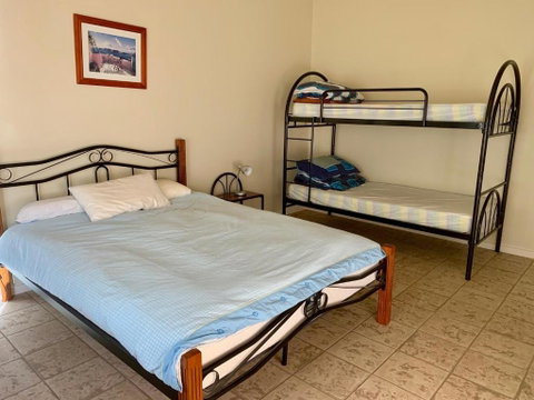 Sheoak Holiday Home - Accommodation Perth 6
