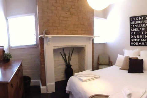 YSG The Edward Townhouses 155 & 157 Steps To Town - Accommodation Perth 3