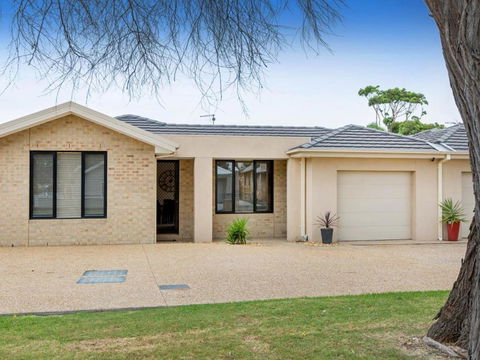 COASTAL HAVEN DROMANA - Perth Resorts 6