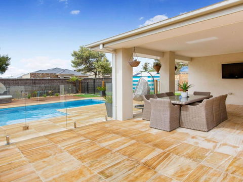 MALIBU SAFETY BEACH - Accommodation Perth 6