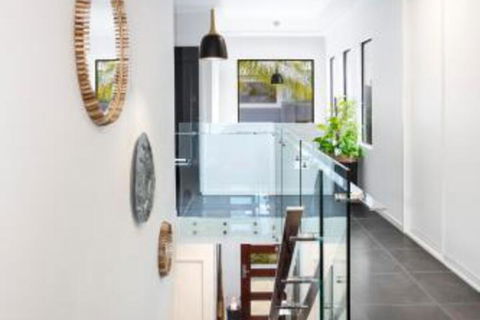 WINDFALL In PALM COVE - Perth Resorts 7