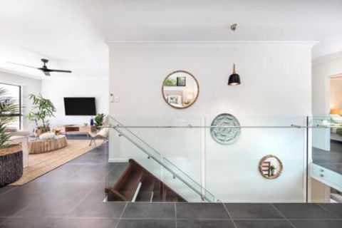 WINDFALL In PALM COVE - Perth Resorts 4