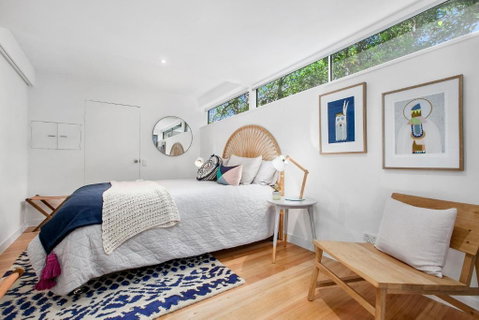Stunning Seaviews Sunshine Beach - Accommodation Perth 5