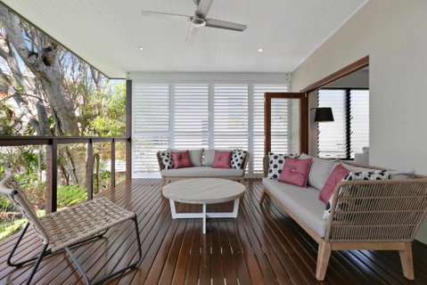 Holiday Hideaway Sunshine Beach - Accommodation Perth 2
