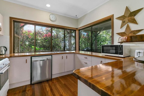 The Beach House Sunshine Beach - Accommodation Perth 3