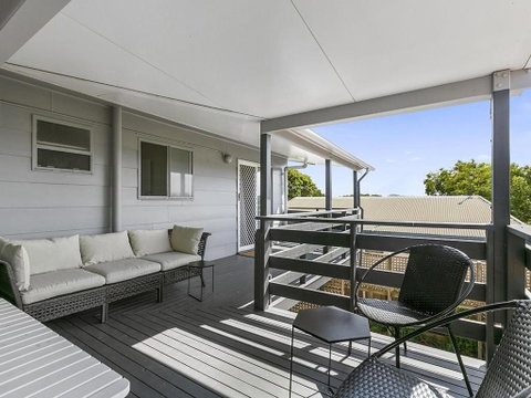 Surfs Up Peregian Beach - Accommodation Perth 5