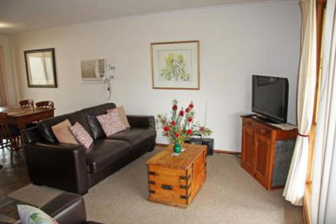 Windmill Cottage - Perth Resorts 7