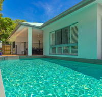 CANOPY HOUSE at PALM COVE - Perth Resorts