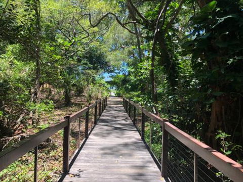 CANOPY HOUSE At PALM COVE - Perth Resorts 3