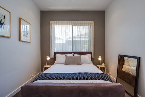 Kalina Retreat Tennis & Pool - Accommodation Perth 5