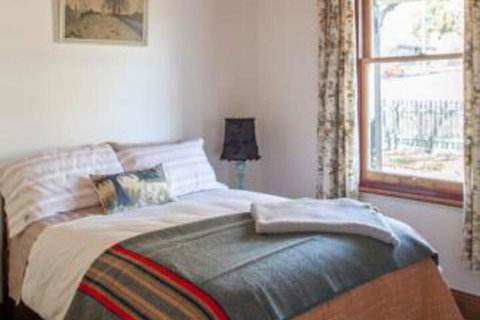 Wormwood House - Accommodation Perth 7