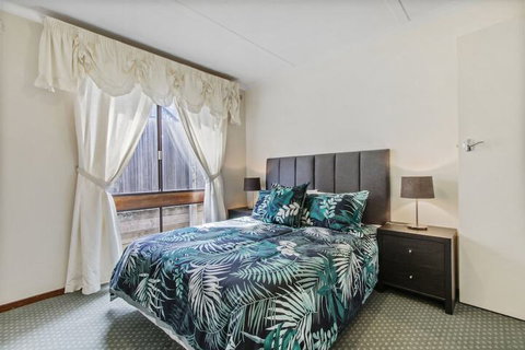 Oceans 11 - Accommodation Perth 5