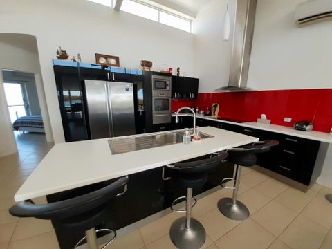 Carnarvon Beach Retreat - Accommodation Perth 3