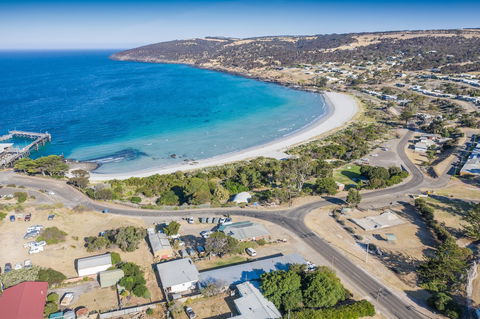 Penneshaw Beach Stay - Accommodation Perth 2