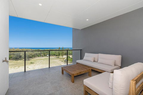 Dune Beachfront Apartments - Perth Resorts 3