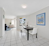 Bikinis  Martinis at Points North - Accommodation Perth