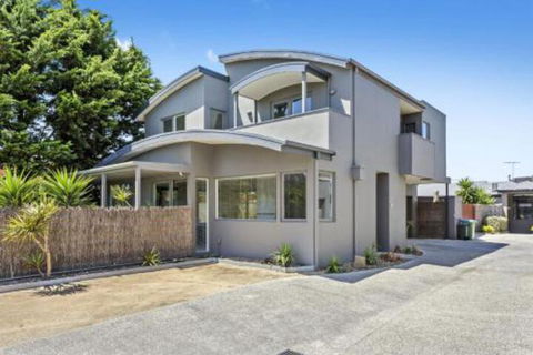 CAPELS REST CAPEL SOUND - Accommodation Perth 0