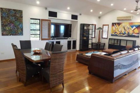 Stonehaven With Private Pool - Accommodation Perth 0