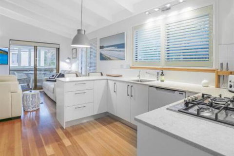 Cosy But Cool Sunshine Beach - Accommodation Perth 6