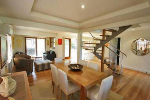 Illalangi Views Pool Walk To Beach - Accommodation Perth 2