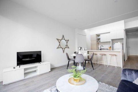 Designer Warm Homeatmooneeponds+parking / Wifi - Accommodation Perth 7