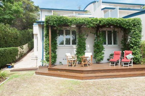 Jacaranda Blue At Corlette - Accommodation Perth 6