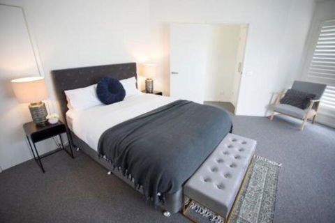 MONREPOS - Perth Resorts 7