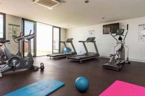 CENTRAL CBD EXEC STUNNING VIEW WIFI NETFLIX WINE - Perth Resorts 1