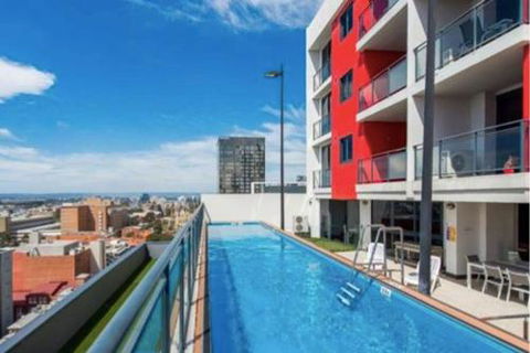 CENTRAL CBD EXEC STUNNING VIEW WIFI NETFLIX WINE - Perth Resorts 3