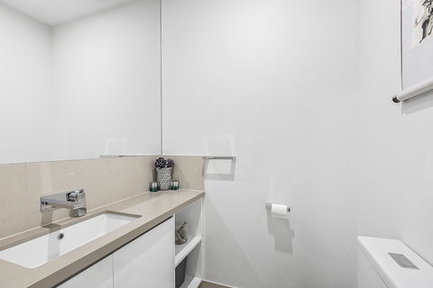 BOUTIQUE STAYS - Edinburgh Place - Accommodation Perth 0