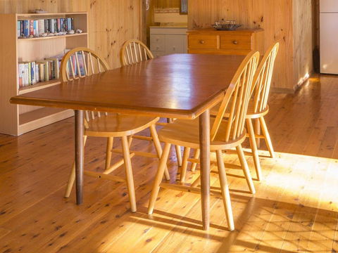 Centre Street 10 Lake Tabourie - Accommodation Perth 1