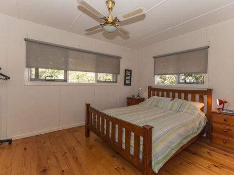 Malibu Drive 127 Bawley Point - Perth Resorts 4