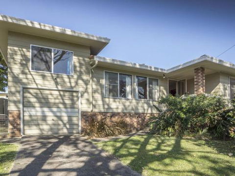 Northaven Avenue 6 Bawley Point NSW - Perth Resorts 4