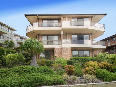 Renas Court 2 - Accommodation Perth 1