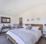 The Quarter Deck - Accommodation Perth