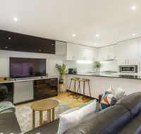 Tranquil Townhouse in Port Melbourne - Accommodation Perth
