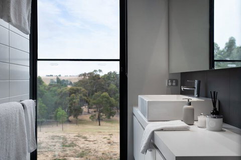 Ridge House - Accommodation Perth 5