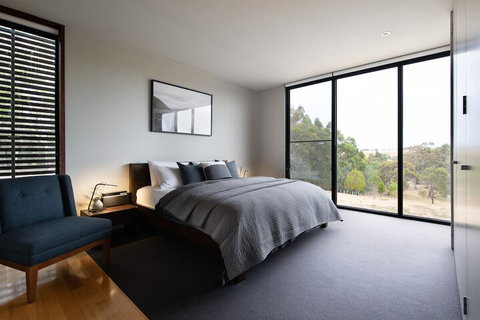 Ridge House - Accommodation Perth 3