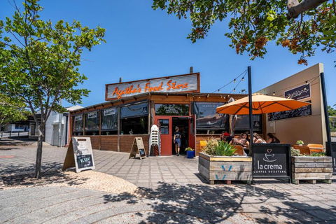 Coast On Clovelly Close To The Beach Wifi Nespresso - Perth Resorts 5