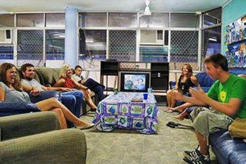 Nomads Esplanade Backpackers Hostel Cairns - Accommodation Perth 3