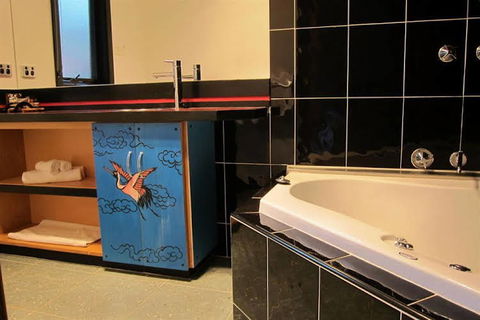 Cherry Blossom Bed & Breakfast - Accommodation Perth 0