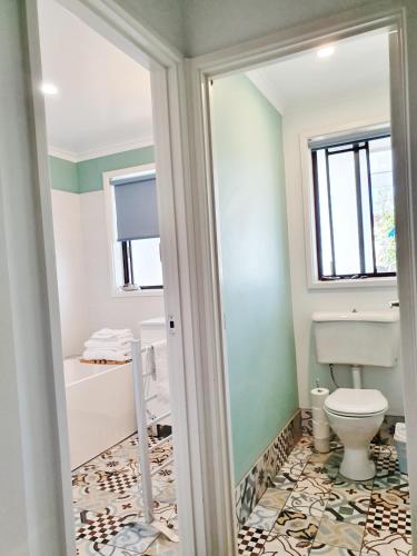 Marazul BEST DEAL Stone Bathtub WIFI Functional - Perth Resorts 4