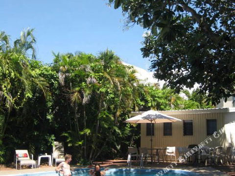 Dingo Moon Lodge Hostel - Perth Resorts 3