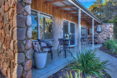 Freycinet Stone Studio 5 - Accommodation Perth 5