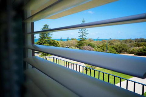 Cottesloe Parkside On The Beach - Accommodation Perth 4