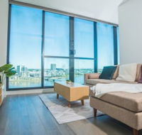 Stunning Waterview Stylish Waterfront Apt In WWP - Accommodation Perth