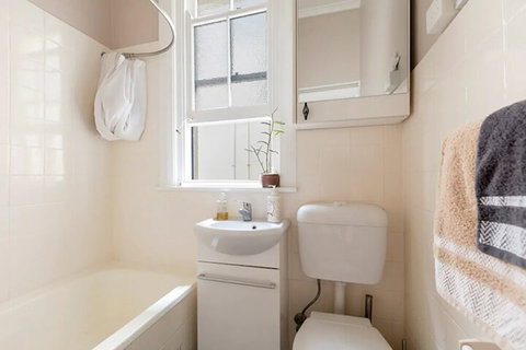 Cosy Apartment Walking Distance To Manly Beach - Accommodation Perth 2