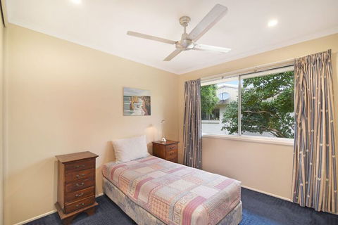 Beach Affair - 10 Callitris Crescent - Perth Resorts 7