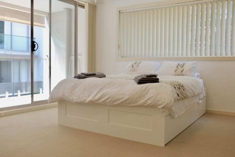 Manly Studio 2 Minutes From The Beach - Accommodation Perth 3