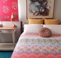 Stylish Comfortable Central Artists Home - Accommodation Perth